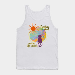 Purple cat gazes at psychedelic world Tank Top